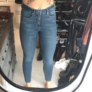 NWOT GOOD AMERICAN Good Legs Jeans
